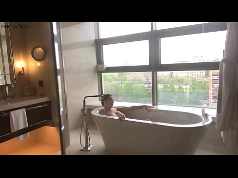 ❤️ En fantastisk babe som lidenskapelig rykker av seg fitta på badet ❤❌ Porno ved no.taxiporec.top ❌